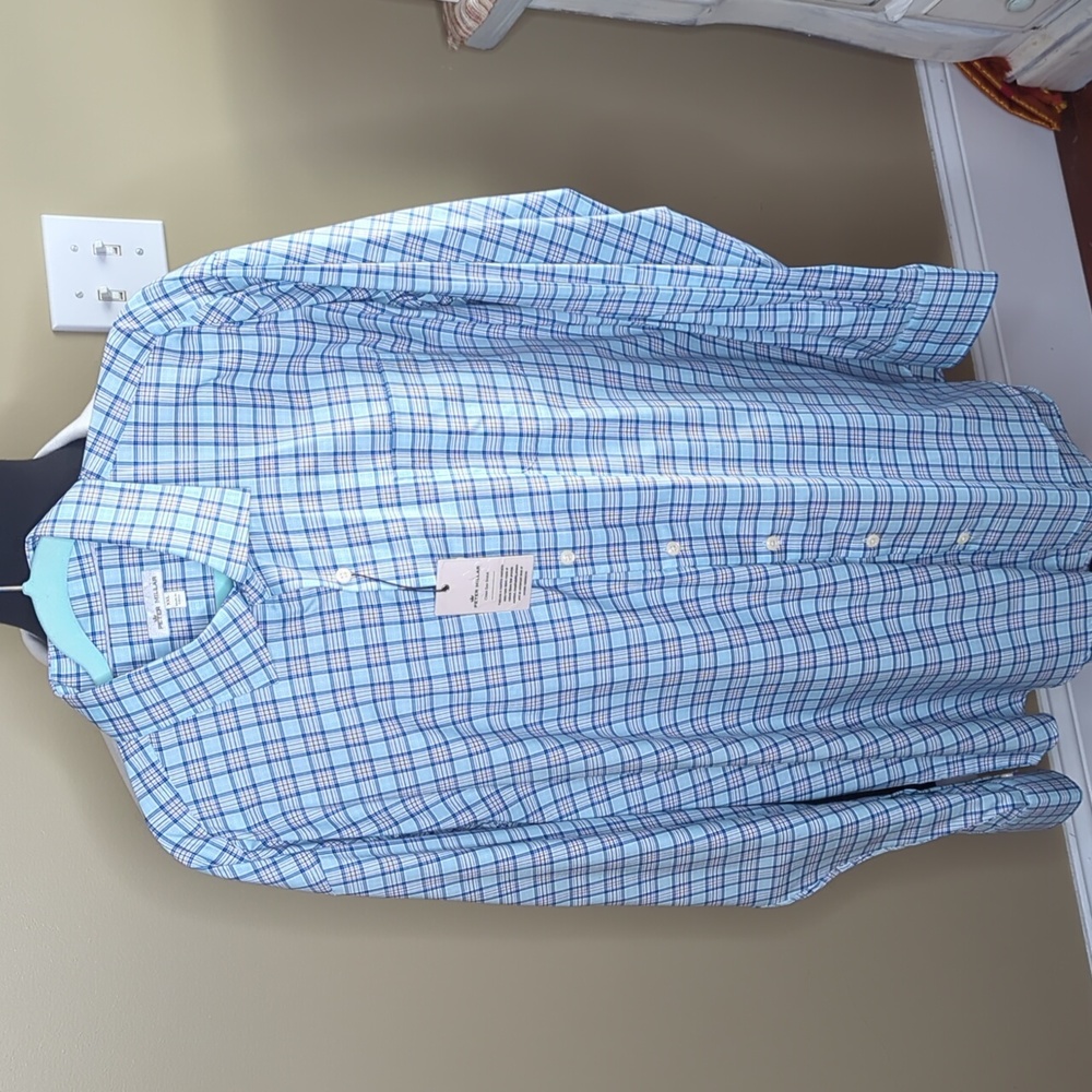 *NWT* Button down shirt